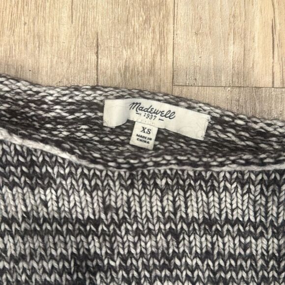 Madewell Grey Black Knit Oversized Sweater Sz XS Cozy Pullover - Picture 2 of 4
